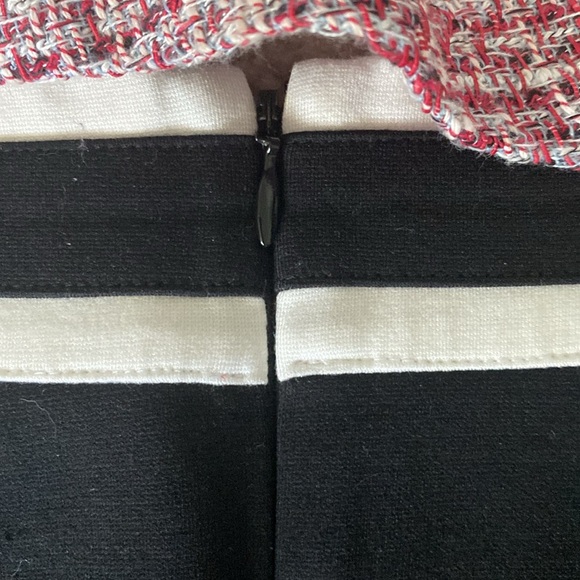 2-skirt bundle size 2 by banana republic - Picture 12 of 13